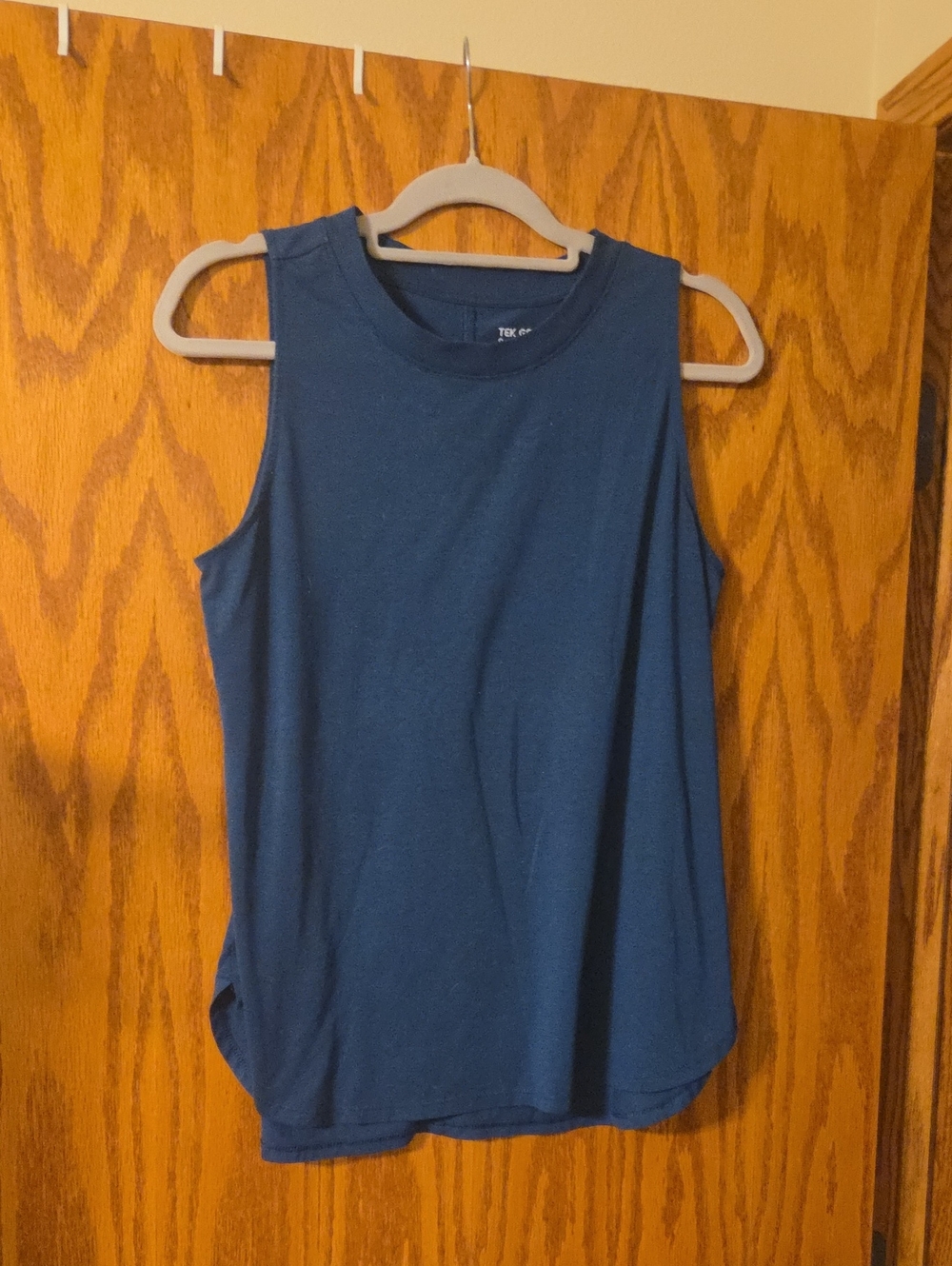 tek gear Navy Blue Sleeveless Crewneck Tank Top